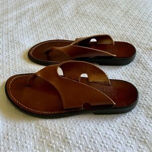 Munro Brown Leather Thong Sandals